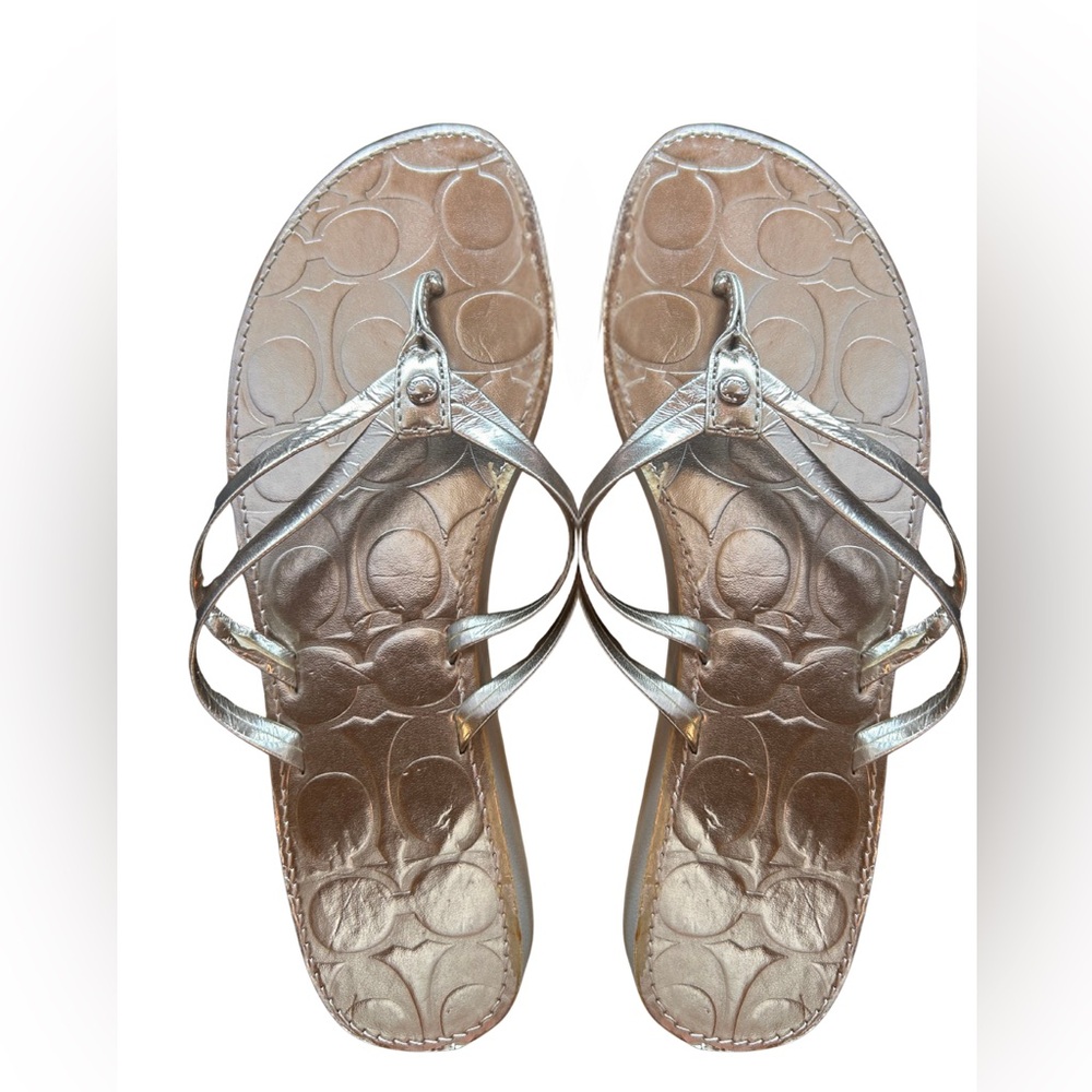 Vintage coach patient metallic silver flip flop